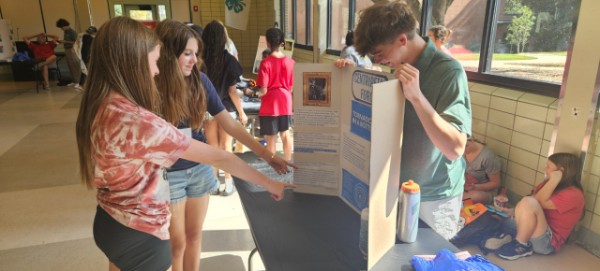Fayette County 4-H'ers at Mission Make-it